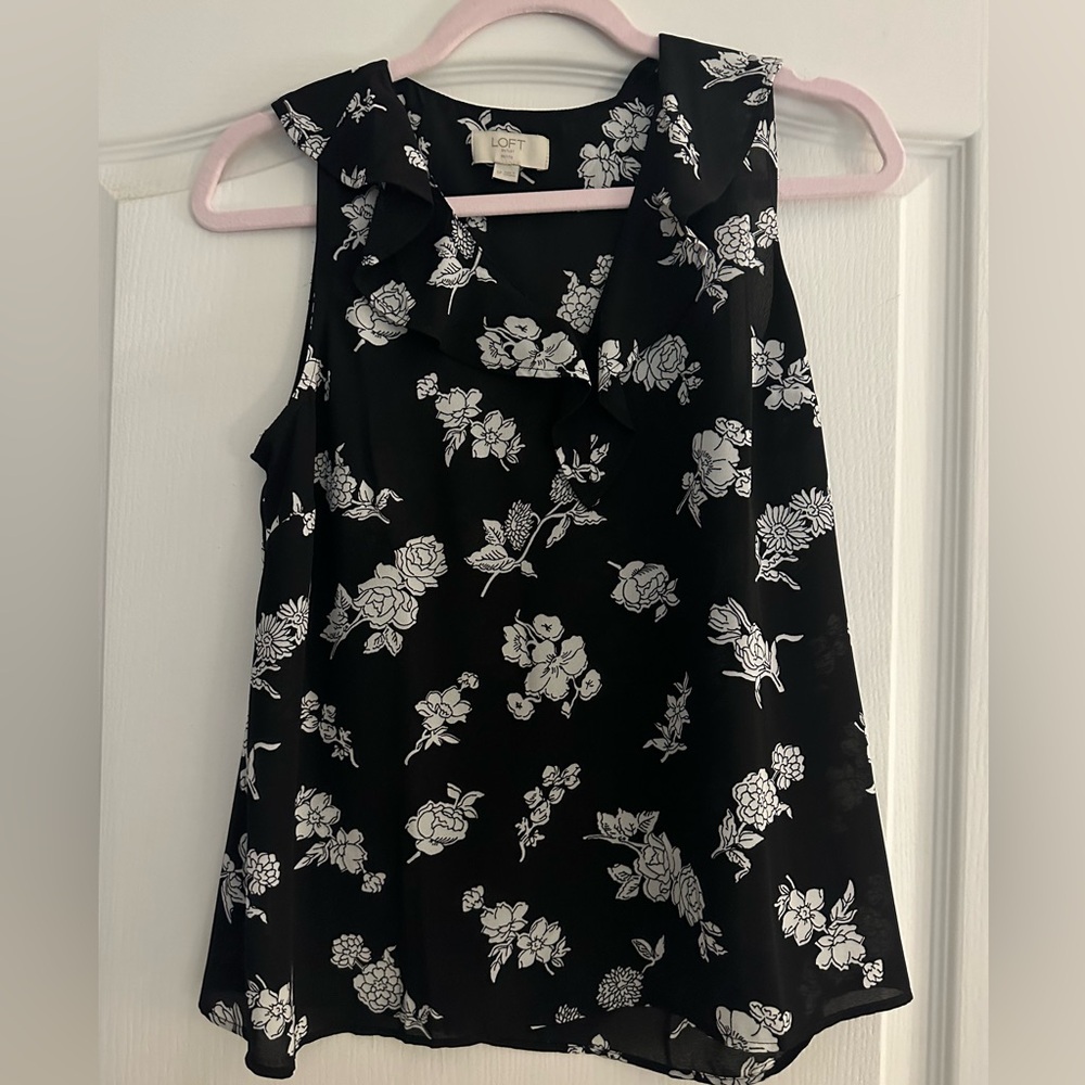 LOFT Short Sleeve Blouse - Size SP